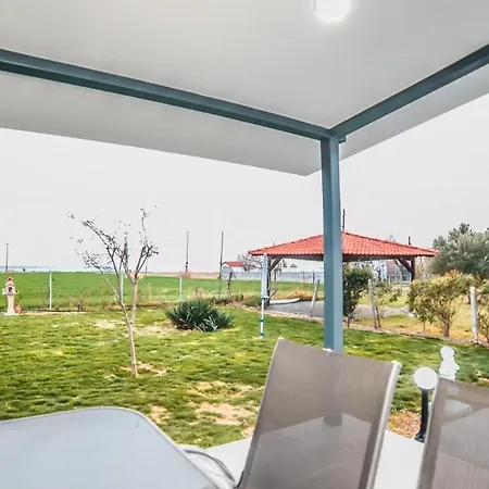 Сasa de vacaciones Beach House Nea Kallikrateia