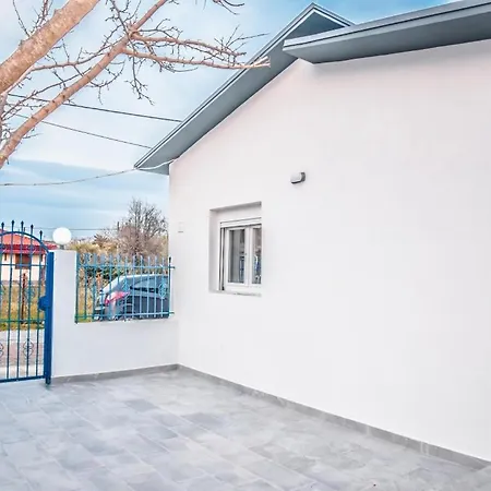 Σπίτι διακοπών Beach House Nea Kallikrateia